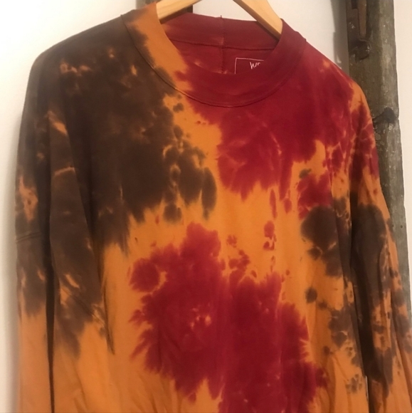 Super Comfortable "We The Free" Oversized Long-Sleeve Tie Dye Shirt - Picture 3 of 5